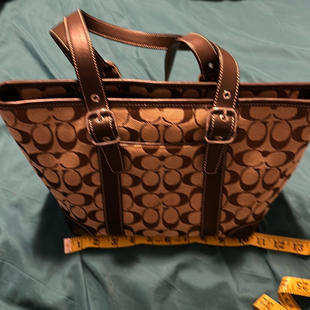Coach shoulder bag